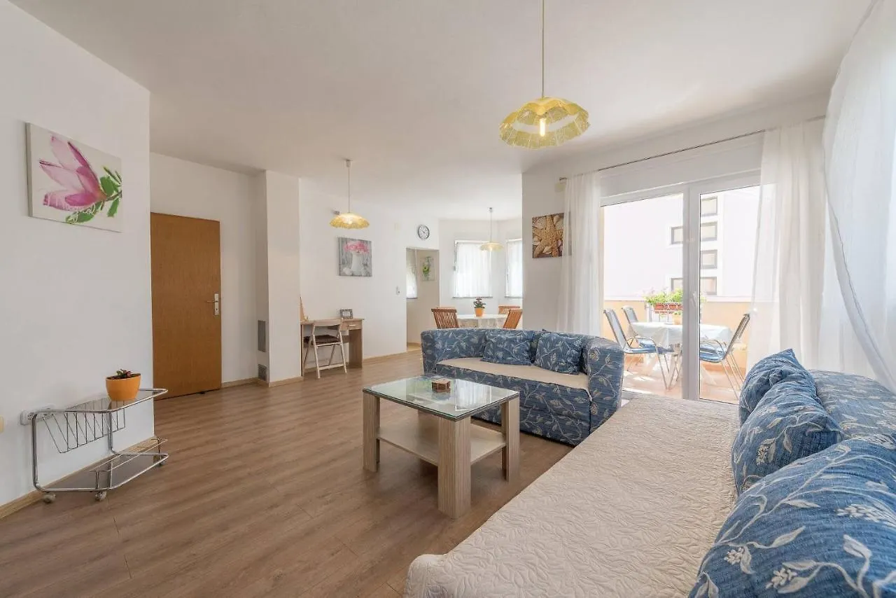 Apartment Spacious 2Br Near Beach City Center Zadar Croatia