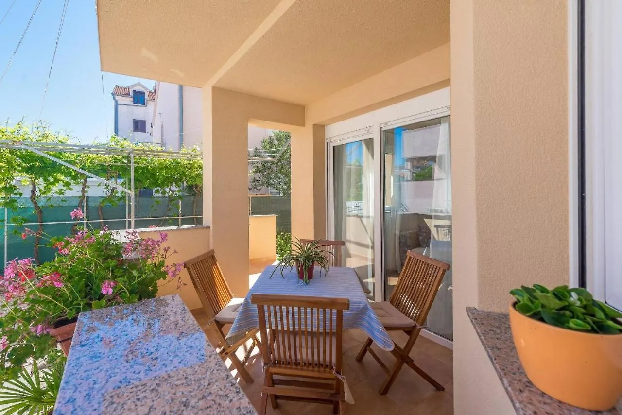 Spacious 2Br Near Beach City Center Zadar 0*,